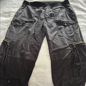 Women’s black XCVI Cargo Pants